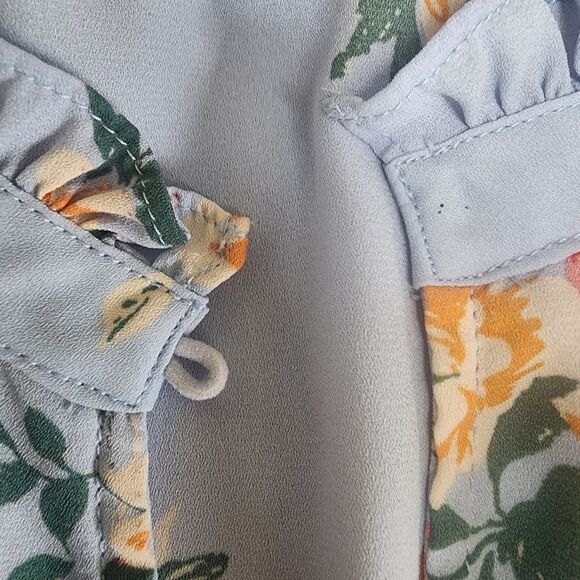 41 Hawthorne Blue Floral Sleeveless Top (S) - Picture 6 of 6